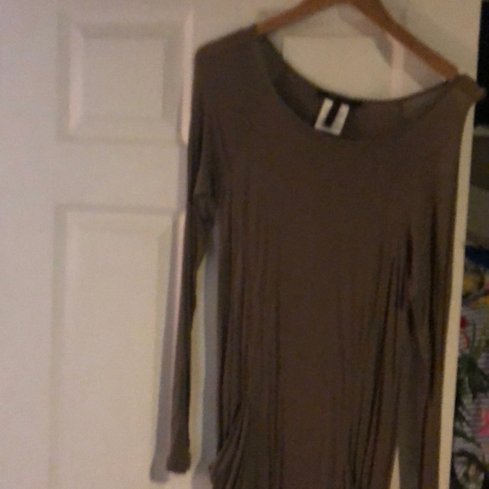 BCBG DRESS - Picture 2 of 2